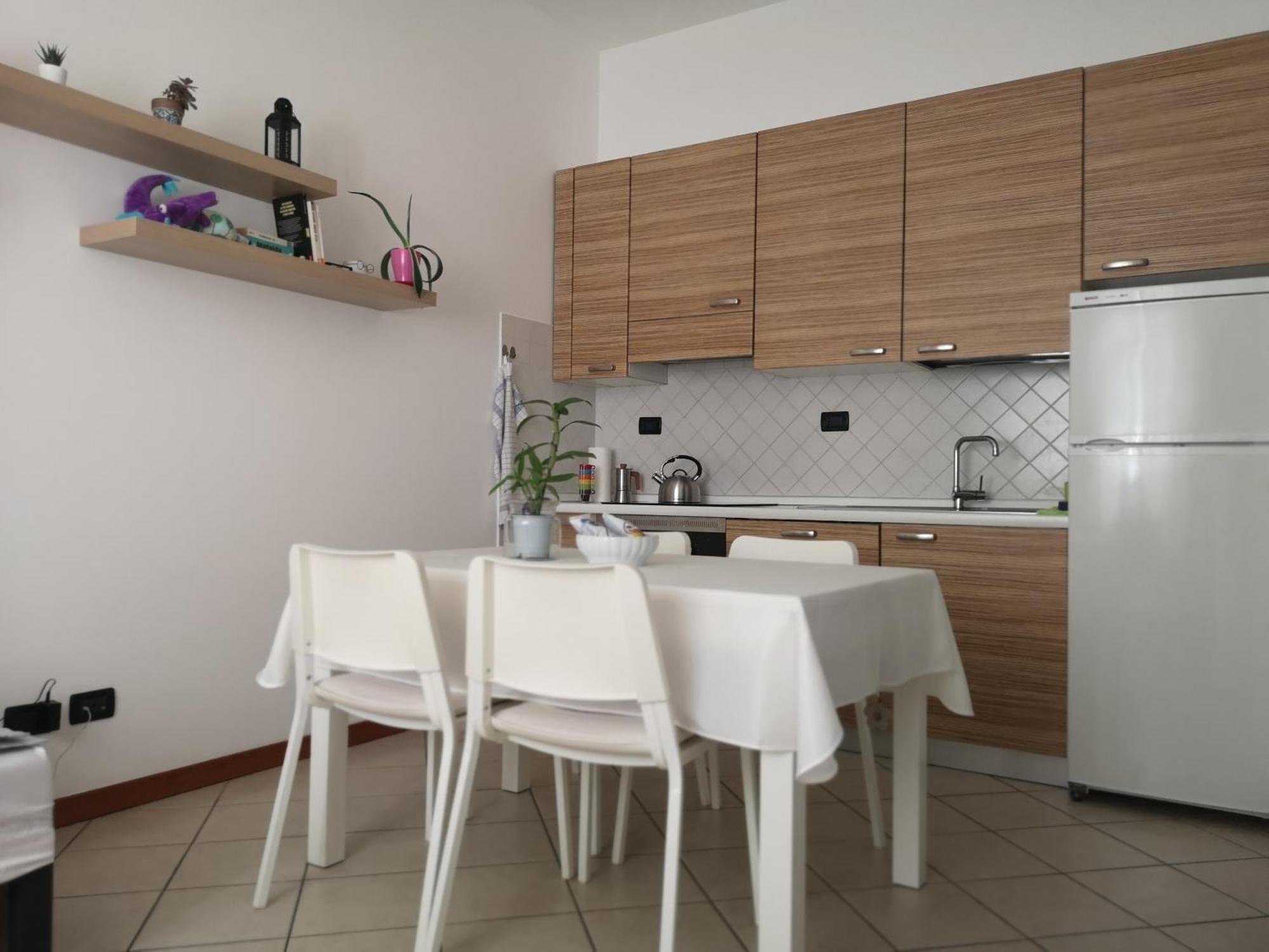 Holiday Apartment - Brescia Centro - Parcheggio Privato Exteriör bild